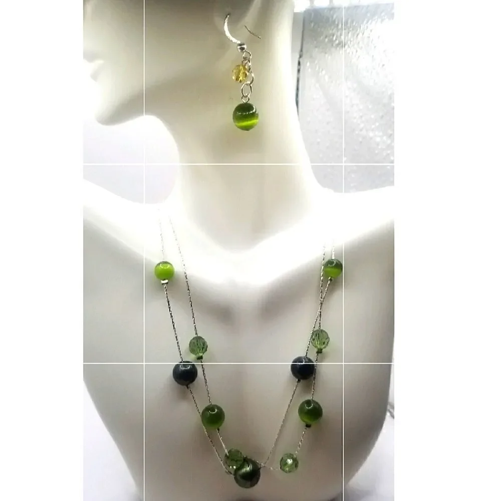 silver toned layered green floating Beaded womans necklace and earrings set. - Picture 9 of 9